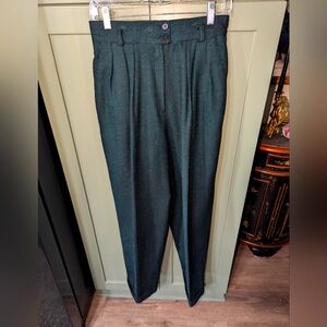 Jones of New York ladies wool cuffed slacks size 8